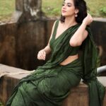 Malina Instagram - Promise it’s the last 💚 Shot by @gk_.photography._ photography._ Styling @_divyakarthika Mua @littleheartbyabu #insta #instagood #instalike #instamood #instacool #instafollow #instastyle #saree #sareelove #sareefashion #sareestyle #sareelove❤️ #life #love