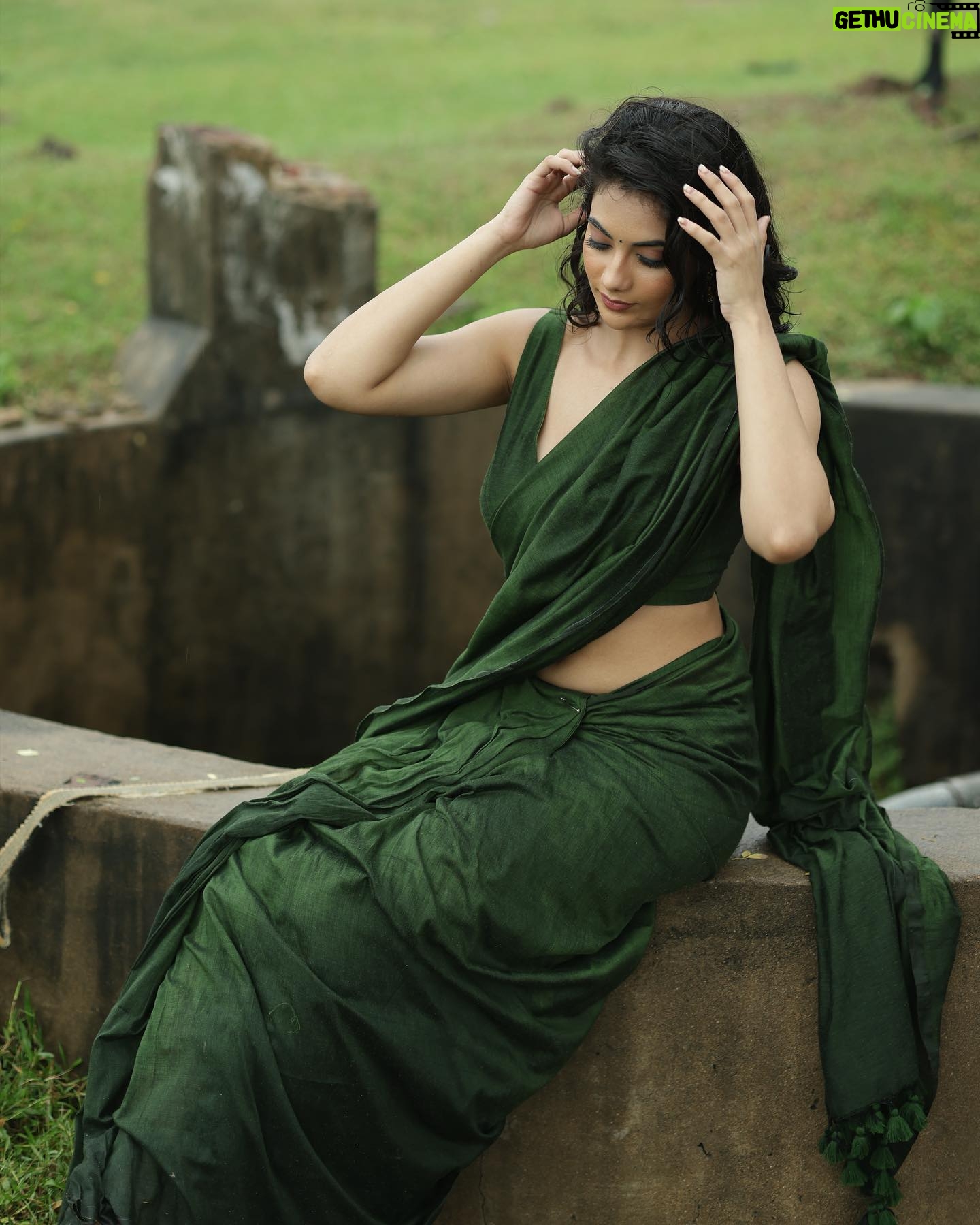 Malina Instagram - Promise it’s the last 💚 Shot by @gk_.photography._ photography._ Styling @_divyakarthika Mua @littleheartbyabu #insta #instagood #instalike #instamood #instacool #instafollow #instastyle #saree #sareelove #sareefashion #sareestyle #sareelove❤️ #life #love