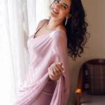 Malina Instagram - Each new day holds learnings for us . Don’t let these lessons pass away , hold them within you ♥️ Shot by : @dxgphotographer MUA @reenapaiva Wardrobe : @swaras_designs Styling @styleupramyasekar #newera #saree #elegance #poise #model #tamilactress #tamilcinema #kollywood #actress #instagram #instadaily #instamood #instagood #instafashion [ saree , love , elegance , poise , model , actress , Kollywood, photoshoot , model ]
