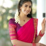 Malina Instagram - What you wear wears you at that moment and that totally changes the way you feel ♥️ Shot by @camerasenthil Makeup @pavihairandmakeup Hair @uma_rajesh_makeupartistry Outfit @ivalinmabia @rrajeshananda #photoshoot #feminine #model #actress #halfsaree #malina #instagram #instamood