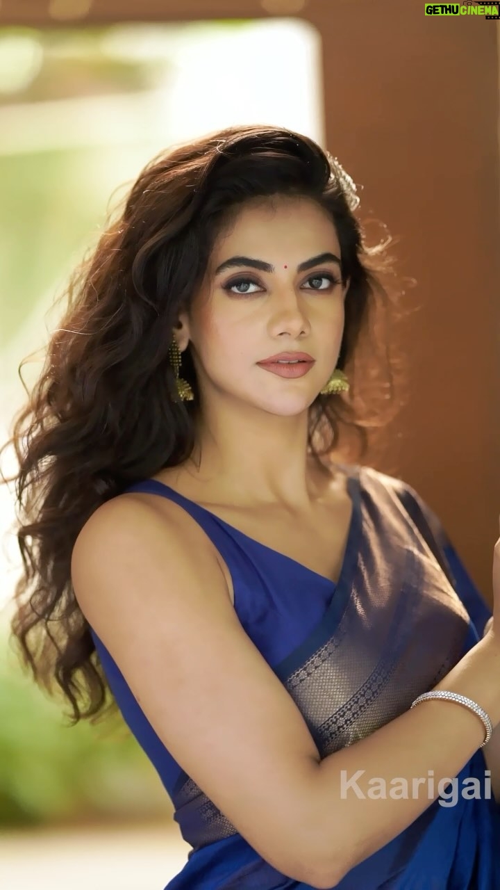 Malina - 15.4K Likes - 🦚🦚🦚
Shot by@camerasenthil
Mua @pavihairandmakeup
Hair @uma_rajesh_makeupartistry
Wadrobe @kaarigai.sarees
@rrajeshananda
#reels #reelsinstagram #reelsvideo #trendingreels #sareelove #sareelovers #indianwear #model #actress #kollywood