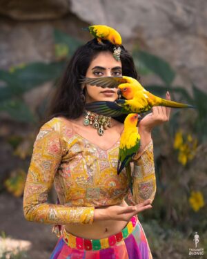 Malina Instagram - A Visual Treat !! ❤️📸 Shot by @prashanth_bionic team. 😄

Drop your Favourites as Shares! 😍🥱

A Pre visualised scene I had in my mind for years now. An idea I was so excited and pumped to shoot, happy to have executed it in 1-2 hours of time we got to shoot this. :) 

For Shoots, DM/Email us. 
#BIONICPHOTOGRAPHY

Muse @actor_malina
Designer @akilaminnu @minnus_boutique
Make up @pavihairandmakeup

#Indianwedding #teambionic #modelshoot  #indianphotography
#love #weddingphotography #bts #indianphotography #creativity #tamilbgm #tamilreels #tamilcinema