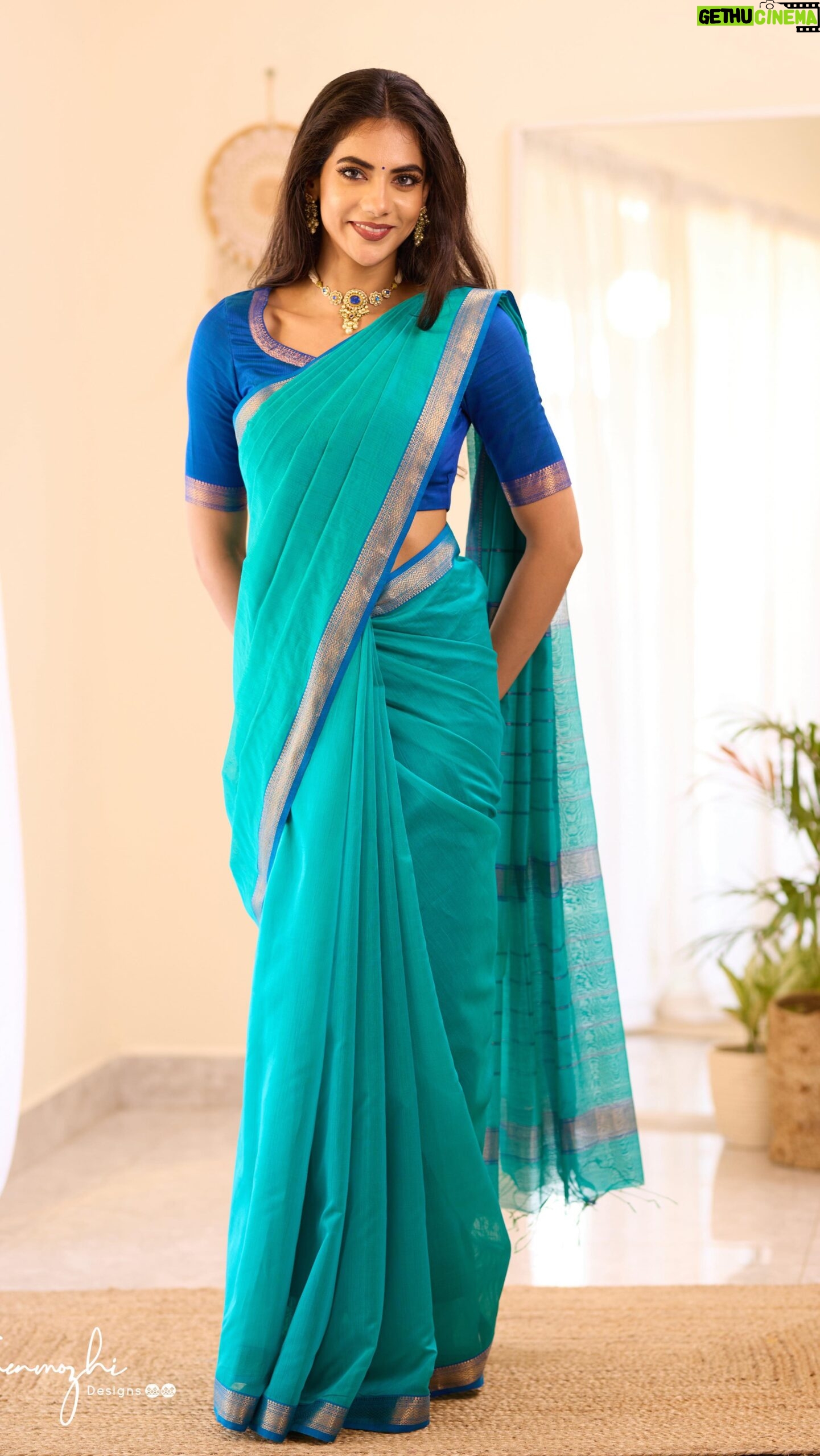 Malina Instagram - Available Now - New add ons to Maheswari silk cotton sarees! Please DM for more details Shop @ www.thenmozhidesigns.com #sareeinspiration #sareelove #handloomsarees #sareedraping #indianfashion #sareelove #iwearhandloom #sareelover #sari #saree #indianethnicwear #silk #silksaree #sareefashion
