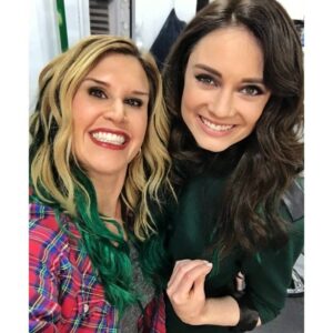 Mallory Jansen Instagram - Huge congrats to my @agentsofshield fam on an incredible 100 episodes!!!! Woohoo!!👏🏻👏🏻👏🏻
Here's a little look at some of my favorite memories with some of my favorite people...x