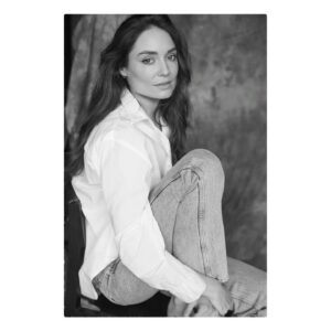 Mallory Jansen Instagram - From my first ever head shots until now, @marijaivkovic is still one of my all time favorite photographers and the most beautiful friend 📷🤍
