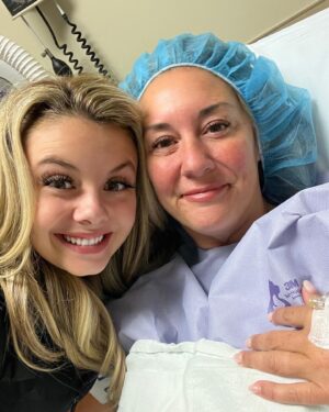 Mallory James Mahoney Instagram - I know it’s National Daughters Day *But I’m calling an audible and making it Moms Day! My mom had major surgery today and is going to have a very difficult recovery. I’m so grateful that I’m able to stay in the hospital with her, I wish I could help more. She has always been here for me. She bandaged all my injuries or give hugs through  my heartache. Please help me pray over her for healing and answers! Thank you friends and a Special Thank you to amazing Doctors and nursing staff here at Texas Health and Texas Oncology!

#MomsDay
#NurseTime
#iNeedANurseHat
#blessings