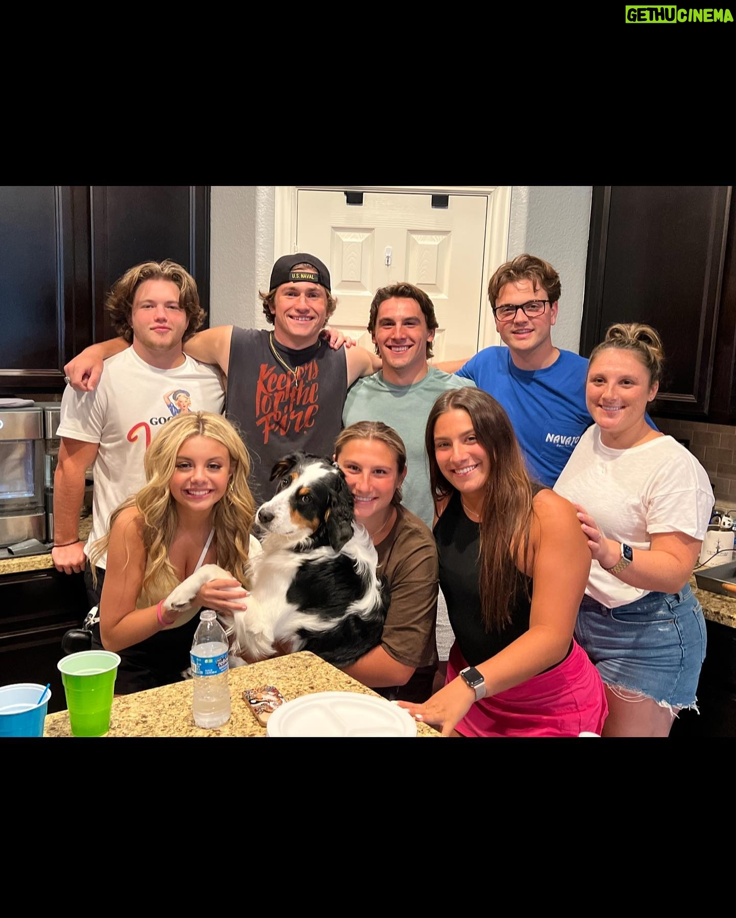 Mallory James Mahoney Instagram - If you would like to help @kate.johnson1 and all people fighting sarcoma cancer. Please consider donating to @kateskrew link in my bio