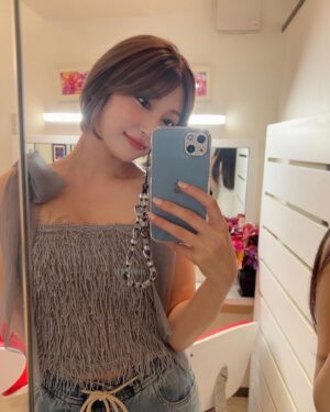 Manaka Shida Instagram - 🩵🤍