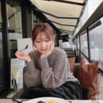 Manaka Shida Instagram – そろそろ美容院行かないと🍮