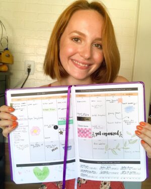 Mandalynn Carlson Instagram - #ad I’m so grateful to be working with @christian.planner again to share their amazing Planners! I am the type of person who has to write everything down or I will not remember it and I love that my Christian Planner incorporates my faith into my daily planning. It’s got sections that allow me to creatively remind myself of my walk with God everyday and I can keep my sermon notes every week and look back on them throughout the week. 📖
.
Especially in a time like this with no clear daily structure, my planner helps me to still feel productive and connected to God. I love to decorate it with stickers and colors and it’s just so relaxing to plan it out every week. 🌸
.
The new 2021 Christian Planner launching in August will be made with a new eco-friendly material ♻️ as well as a few added surprises that I’m so excited to see in person!
