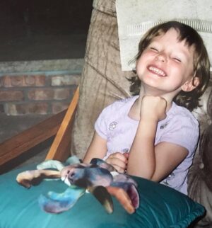 Mandalynn Carlson Instagram - Happy 21st birthday to me!! 🎂👑✨🎊 swipe to see a few of my favorite photos from childhood 😇 pretty sure @pat_sly would say i still make all of those faces even now 
.
.
.
#mandalynncarlson #birthdaygirl #birthdaycookies #bdaycelebration #bdaygirl #bdaygirl👑 #tiara #birthdayoutfit #birthdaygirl👑 #covidbirthday #portraitphotoshoot #birthdayphotoshoot #birthdayphotography #redhead #redhair #redheads_of_insta #redheadgirl #redheadsofinstagram #redheadshavemorefun #redheadsdoitbetter #redhaired #redhairlove #redhaircolor