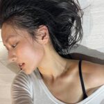 Mandy Tam Man-Huen Instagram - I’m not sweating I’m just glistening🥸🤘🏻 #✨✨✨