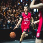 Mandy Tam Man-Huen Instagram - 係琴日嘅球場上面 有唔識打波同識打波嘅人 但係個重點就係！ 大家都依然咁認真咁投入成個比賽 睇住兩隊無論邊個入波我都覺得好型 係個場側邊嗌到聲沙力竭🙀 最後仲同 @gigiicheung @sabrinasa 睇到眼濕濕🥺 我相信呢個就係籃球嘅吸引之處 我亦相信大家都感受到琴日嘅個份熱血 以前中學打波嘅時候好鍾意用呢四個字 「搏盡無悔」 係琴日我再次感受到呢四個字嘅力量 多謝 @cr881903 同所有球員特別係歌星勇士隊俾我享受左一場咁熱血嘅籃球比賽🏀🙏🏻❤️ #903allstar籃球賽 #我愛籃球 #我愛歌星勇士隊 #2號係我嘅幸運數字琴日我有兩個2號💕💪🏻