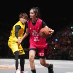 Mandy Tam Man-Huen Instagram - 係琴日嘅球場上面 有唔識打波同識打波嘅人 但係個重點就係！ 大家都依然咁認真咁投入成個比賽 睇住兩隊無論邊個入波我都覺得好型 係個場側邊嗌到聲沙力竭🙀 最後仲同 @gigiicheung @sabrinasa 睇到眼濕濕🥺 我相信呢個就係籃球嘅吸引之處 我亦相信大家都感受到琴日嘅個份熱血 以前中學打波嘅時候好鍾意用呢四個字 「搏盡無悔」 係琴日我再次感受到呢四個字嘅力量 多謝 @cr881903 同所有球員特別係歌星勇士隊俾我享受左一場咁熱血嘅籃球比賽🏀🙏🏻❤️ #903allstar籃球賽 #我愛籃球 #我愛歌星勇士隊 #2號係我嘅幸運數字琴日我有兩個2號💕💪🏻