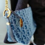 Mandy Tam Man-Huen Instagram - Feeling the city with my Diorstar bag in the new Denim Oblique Jacquard ✨ @Dior #DiorFall24