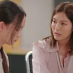 Maneerat Kam-Uan Instagram – ไม่สนับสนุนความรุนแรงในครอบครัว …
#ในวันที่ฝนพร่างพราย 
#พี่ไหม
#ฝน
#ไม้ 
คืนนี้ ช่อง 3 นะคะ