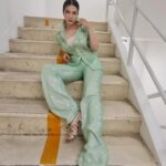 Maneerat Kam-Uan Instagram – งานเปิดละคร “จนกว่าจะได้รักกัน” ธีมเป็นทะเล ชั้นเป็นน้ำทะเลที่กระทบแสงแดด 😄 ได้มิ๊?
@vickteerutofficial