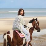Maneerat Kam-Uan Instagram – Happy 🌼
#myonlysunshine.official
#myonlysunshinexDevasom
#MOSSS24