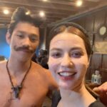 Maneerat Kam-Uan Instagram - ไม่ต่ำกว่าชม. แต่ละคน พาร์ตี้ของเราสนุกมั้ย.. เบื้องหลังก็ไม่วุ่นวายเท่าไหร่ 😂 #จนกว่าจะได้รักกัน