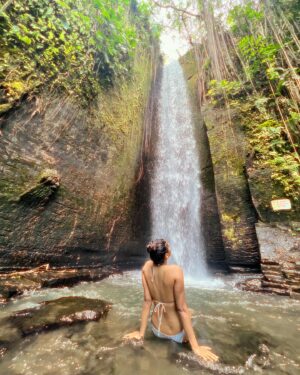 Manisha Yadav Instagram - All Water baby 🏝️vibes in 2023 … #travelogue2023 #throwback 
@var.jain