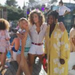 Manon Azem Instagram - mes gooooow suuuuuur 🤍🤍🤍 FRIENDZONE le 29/09/2021 sur @Netflix Meilleure crew Grâce à toi @charlesvan_tieghem 🤍