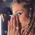Manon Azem Instagram - Tout en subtilité.