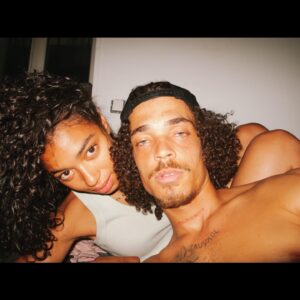 Manon Bresch Instagram - LONGUE VIE @laseve