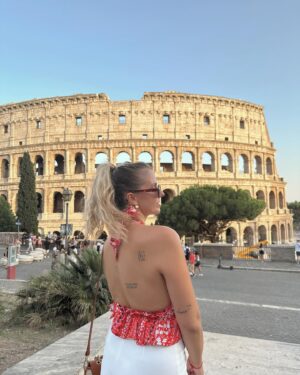 Manon Quadratus Instagram - Mes 10 photos les plus likés cette année 📸 

Vous préférez laquelle ? 😍 

#2023 #recap2023