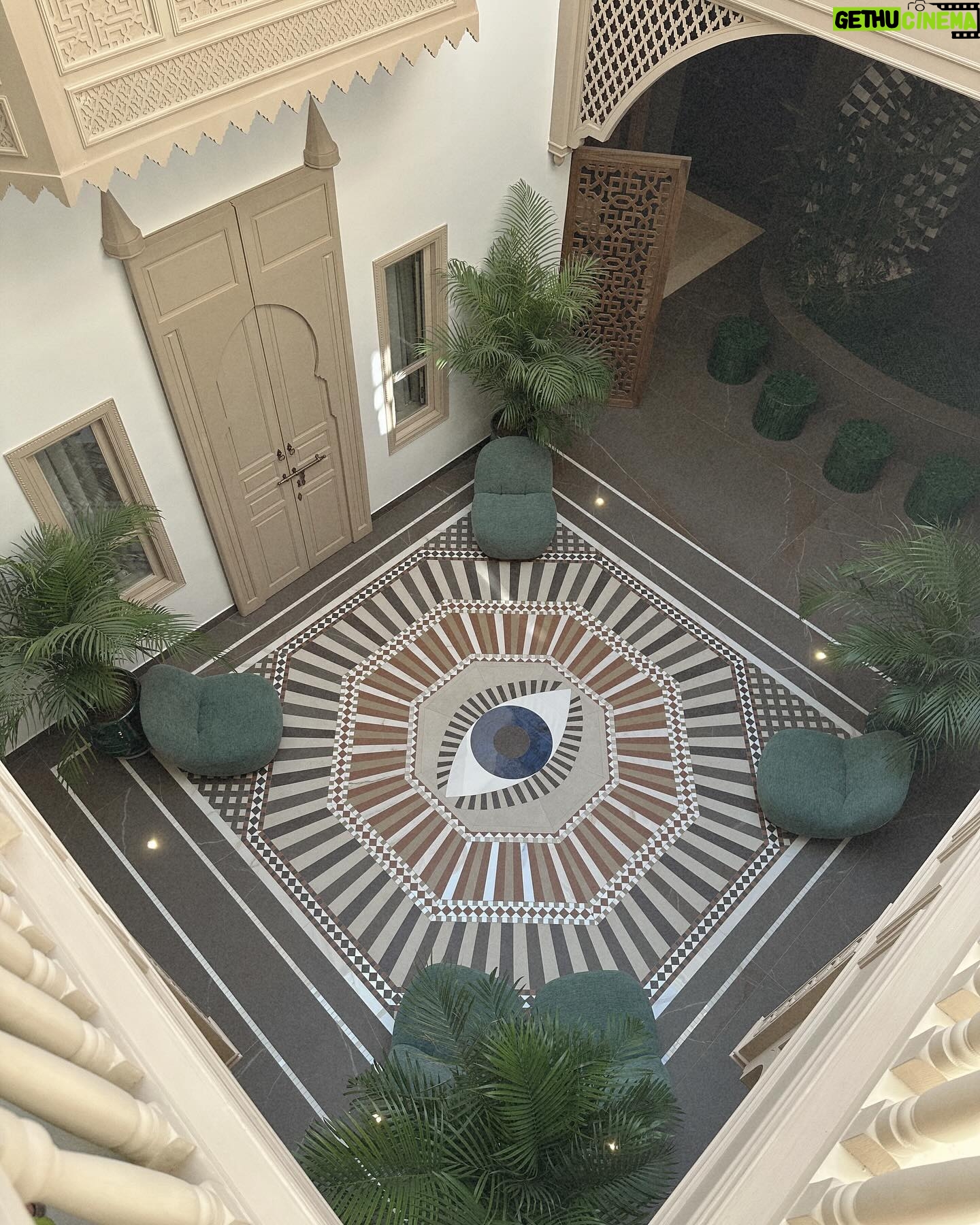 Manon Quadratus Instagram - Publicité | Ce riad de rêve @riadnyla en plein cœur de la Médina 🫶🏻 Grâce aux recommandations de @marrakechbestof une plateforme de réservation en ligne, où vous retrouvez toutes les meilleures adresses de Marrakech (activités, hôtel, restaurants) 😏 #marrakech #riad #riadmarrakech #maroc