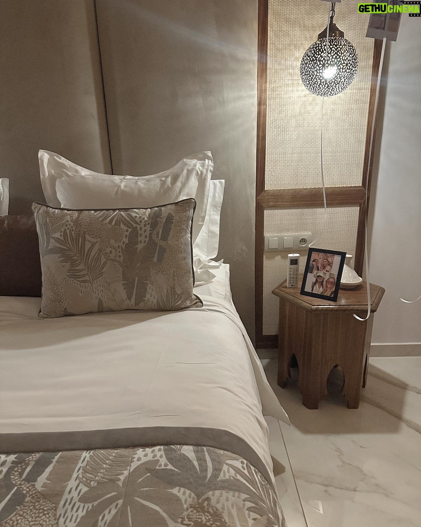 Manon Quadratus Instagram - Publicité | Ce riad de rêve @riadnyla en plein cœur de la Médina 🫶🏻 Grâce aux recommandations de @marrakechbestof une plateforme de réservation en ligne, où vous retrouvez toutes les meilleures adresses de Marrakech (activités, hôtel, restaurants) 😏 #marrakech #riad #riadmarrakech #maroc