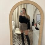 Manon Quadratus Instagram - Vous préférez laquelle ? 📸 Photo dump de fin janvier: 1. Selfie avec ce make up 🤌🏼 2. Ootn 3. Petit dej 😋 4. Essayages pour trouver mes nouvelles lunettes 🤓 5. Brunch à cassis 😍 6. Nouvelle manucure 7. Moi qui me prends pour une cheffe avec HelloFresh 🧑‍🍳 8. Dimanche matin ☁️ 9. Mon Bebouche 🐶 #dump #photodump #ootd #selfie