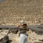 Manon Quadratus Instagram - Dream come true 🥹 Vous préférez quelle photo ? 😍 #egypte #pyramid #gizeh #travelgram