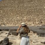 Manon Quadratus Instagram - Dream come true 🥹 Vous préférez quelle photo ? 😍 #egypte #pyramid #gizeh #travelgram