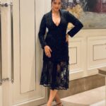Mansi Taxak Instagram - Let’s talk in language black✨✨ @timestalent #timestalent #instagood #instadaily #instagram #explore #explorepage #trending #trendingreels