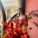 Mansi Taxak Instagram - Find me in a flower field🌸. #timestalent #inatagram #instadaily #instagood #explore #explorepage #trendingreels #trending