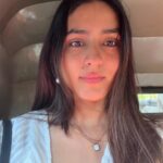 Mansi Taxak Instagram - Failed attempt to click aesthetic auto picture✨ #instagood #instagram #explore #explorepage #trend #trendingreels