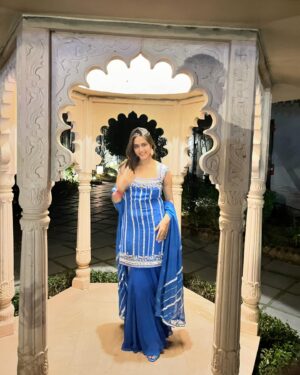 Mansi Taxak Instagram - Find me in a flower field🌸. 

#timestalent #inatagram #instadaily #instagood #explore #explorepage #trendingreels #trending