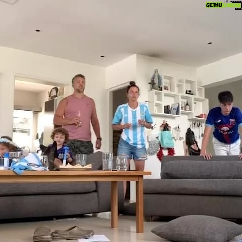 Manuela Pal - 1.8K Likes - Simplemente GRACIAS #seleccionargentina