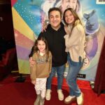Manuela Pal Instagram - Día de paseo por el centro y fuimos a ver a @diegotopaok en el @elnacionalsancorseguros Topita te amamos 🌈🚀❤️