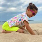 Manuela Pal Instagram - Feliz cumpleaños a la dueña de todos mis mundos, a la luz de mis ojos, a mi amor más profundo, al sol más brillante, feliz cumpleaños a mi Amparo! 8 años mi amor… no puedo creerlo! Hace 8 años soy mucho más feliz gracias a vos! Que sigas siendo como sos es mi mayor deseo! Te amo hija hermosa, amada! Gracias por llegar a nuestras vidas! ❤️