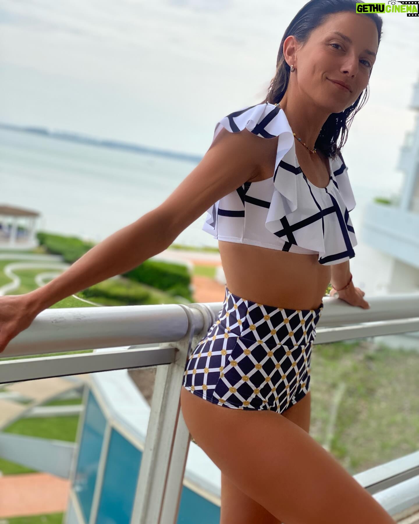 Manuela Pal - 1.1K Likes - Aunque no se note estoy trabajando
#PielDeJudas #puntadelesteuruguay