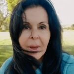 María Conchita Alonso Instagram – Hoy es un día maravilloso. Ántes del eclipse espero hayas pensado y escrito lo que no quieres tener más en tu vida (escríbelo en un papel y rompelo en el minuto pico del eclipse), y después que pase, piensa y anota lo que quieras tener. Sin miedo! Nada malo nos va a pasar si estás tranqui y en paz. Bendiciones!
🧡
Wishing you all a good eclipse day! I hope you wrote in a piece of paper what you are not welcoming anymore in your life (and then rip it and throw it away).
After the eclipse, write down everything you want. Keep it in a little box with the OM sign on it.
Enjoy the eclipse! Blessings 🙏🏻
•
•
Sin…Vergüenza #méxico el 26 de #abril en el @salonlamaraka Nos Vemos 👋💋
•
•
#eclipse 
#mcasinverguenzatour 
#sinverguenza 
#sinvergüenza 
#mariaconchitaalonso 
#mariaconchita 
#universo 
#mensajes 
#mensajespositivos 
#vibrandoalto 
#sinmiedo #live 
#vida #naturaleza