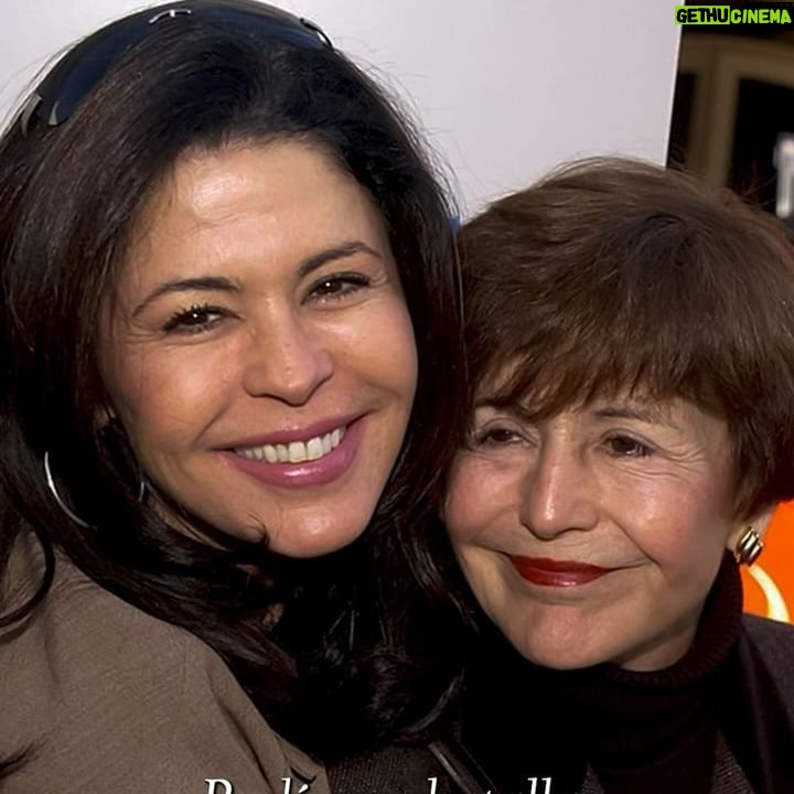 María Conchita Alonso - 9K Likes - No hay mucho que decir. Sólo que sigue viva dentro de mi. Extrañándola y necesitándola todos los días. Dolida porque dejé de decirle tantas cosas! Porque no estuve más a su lado, y por... pero sí, gozamos mucho y sé que volveremos a estar juntas en ese mundo mejor que me espera.
🧡
Not much to say here except that I miss and need her every single day of my life. I regret, and am hurt, that I didn’t say/do more than what I did. That I didn't... But she still lives inside of me and knows how intense was the love that I had for her, and still have. Mom! See you in that magical world where you are at, waiting for me. But you know... I still have more time here to do some good towards others. And to myself. I love you for eternity.
•
•
#tbt
#mcasinverguenzatour
#mariaconchitaalonso
#mariaconchita
#throwbackthursday
#Juevesretro