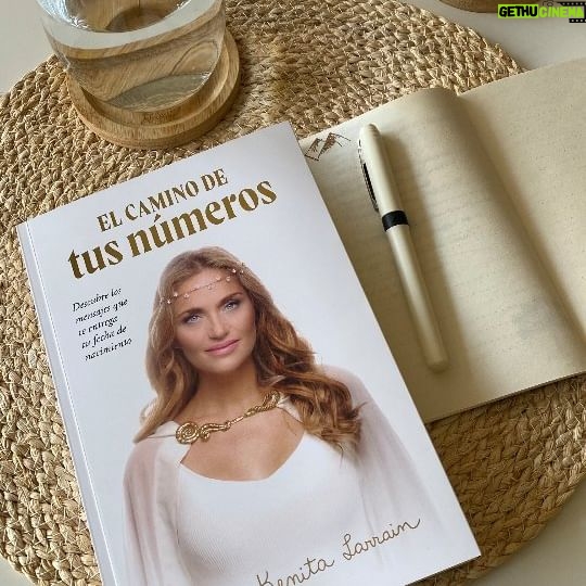 María Eugenia Larraín Instagram - Kenita Larrain presenta su primer libro "El camino de tus números". Una versión extendida del taller de numerología que la autora imparte y que, además, incluye una serie de ejercicios prácticos de sanación y un segmento dedicado a explicar el significado de los números kármicos y los números maestros. #CreemosEnLosLibros 📚 #Elcaminodetusnúmeros #numerología #autocononocimiento