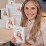 María Eugenia Larraín Instagram - Me emociona contarles que desde hoy mi libro “El camino de tus números” ¡sale oficialmente a la venta! 🤗 Lo podrán encontrar en todas las librerías del país. 💖 ¿Estás consciente realmente de por qué estás aquí? ¿Sabes cuál es tu misión de vida? ¿Te conoces en profundidad? ¿Tienes claros tus objetivos y estás haciendo algo por lograrlos? En este libro encontrarán una guía completa a la metodología integrativa para que conecten con su naturaleza numérica y día a día logren ser la mejor versión de ustedes mismos. #elcaminodetusnumeros #numerologia #lanzamiento #sanacion #autoconocimiento #karma #planetadelibros #planetadelibroschile #lectores #firmas”