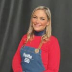 María Eugenia Larraín Instagram - Otro dia mas de grabación y quiero aprovechar de invitarlos a mi taller de Numerologia, este sabado a las 11:00 am. Inscribanse al whatsapp 56949855258. Deséenme éxito hoy en el programa👩🏼‍🍳❤ #cocina #numerologia #autoconocimiento