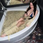 María Forqué Instagram – 🍜 @jaded_swim