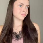 María José Mariscal Instagram – Mi rutina de pelo con Elvive Hialurónico Pure de @lorealparis para controlar la grasa de mi raíz
 #LOrealParis #ElviveMx #ByePeloGraso #Haircare #Publicidad