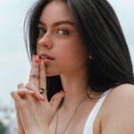 María José Mariscal Instagram - O sea si, pero no En @kompsosmx tienen un 10% de descuento desde hoy, hasta el 1ro de agosto! Y si van de mi parte tienen un descuento adicional! Aprovéchenlo!!🖤💫