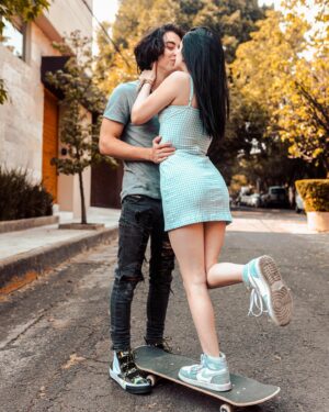 María José Mariscal Instagram - 0.9, ya un embarazo junto a mi todo, te adoro @diegovaldesmusic ❤️